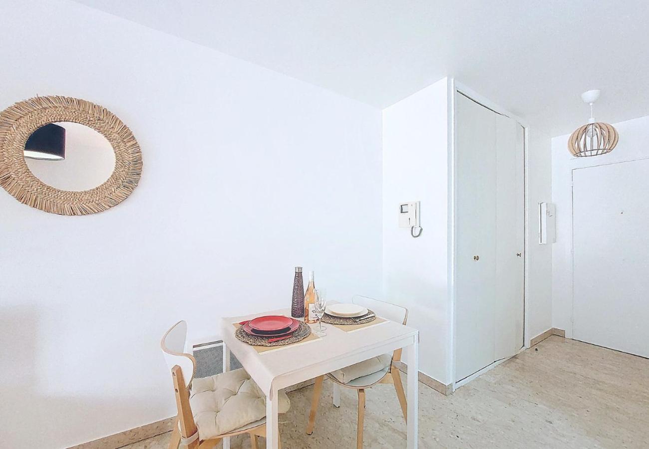 Nestor&jeeves - Kallista - - Balcony Nizza