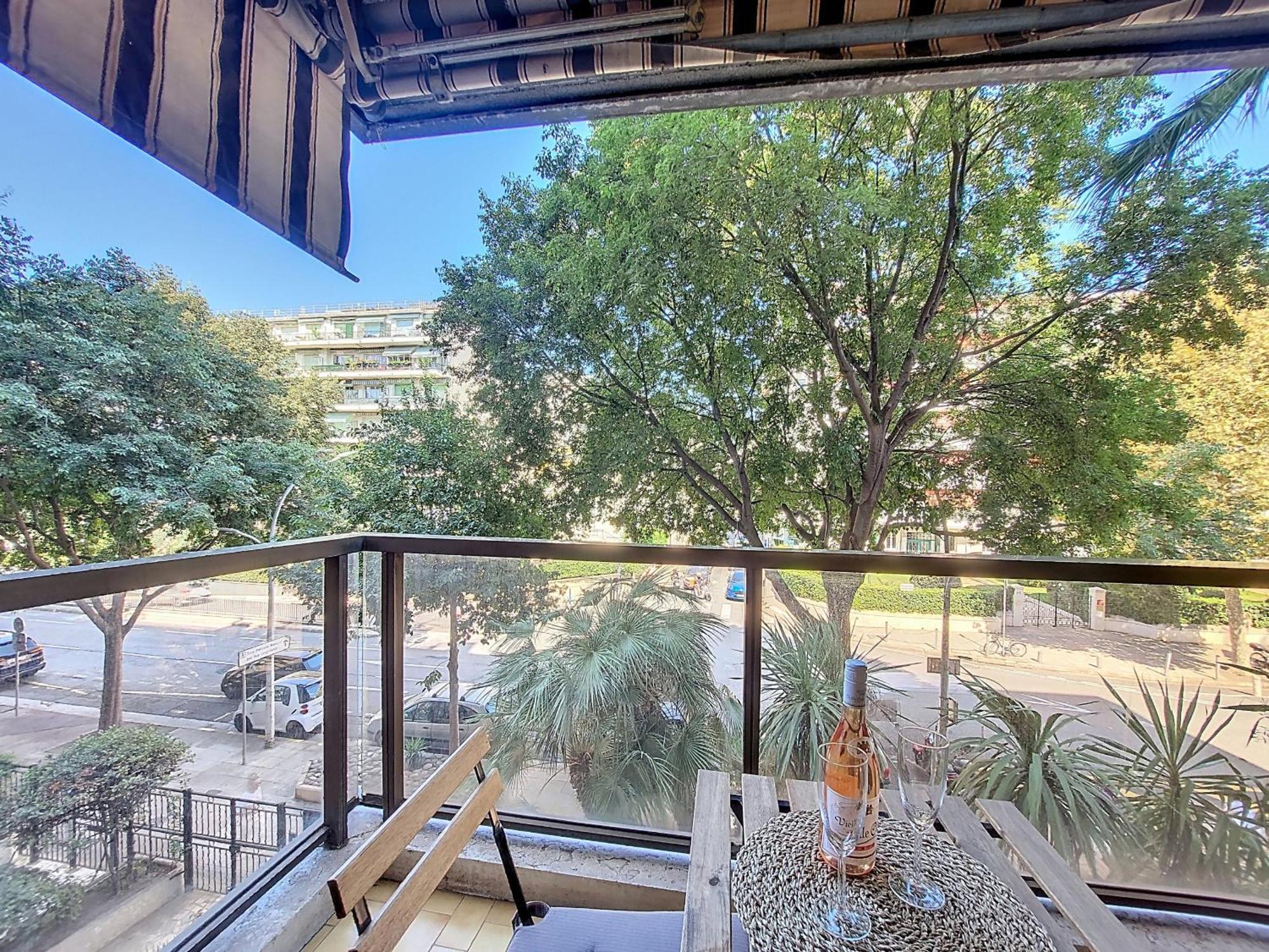 Nestor&jeeves - Kallista - - Balcony * Nizza